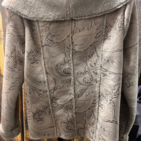 Faux fur, faux suede wrap coat - Picture 2 of 5